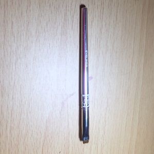 Dior eye looks near brush